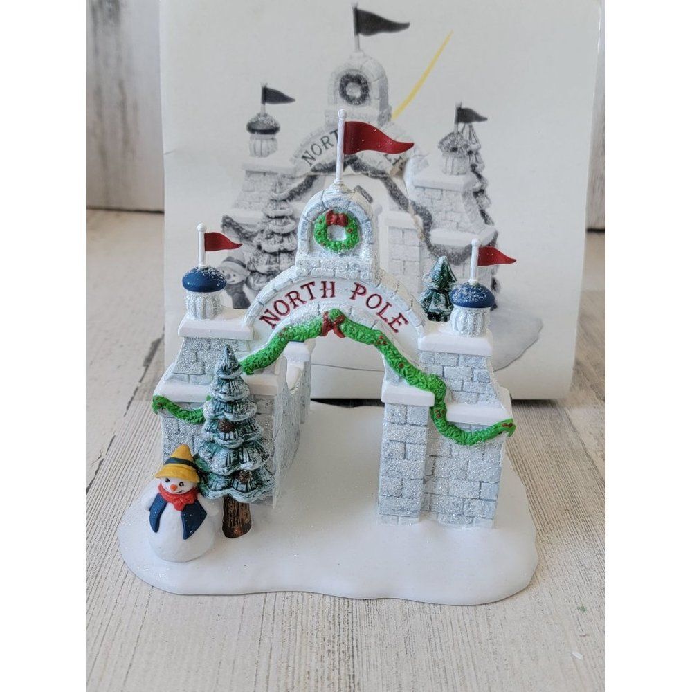 Dept 56 56324 North Pole Gate Village accessory xmas glitter penguin